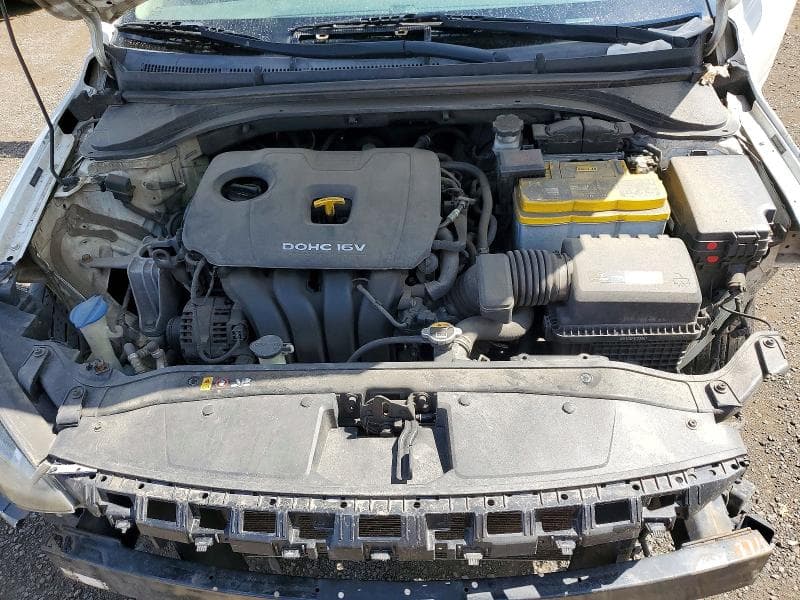 2017 HYUNDAI ELANTRA SE 11