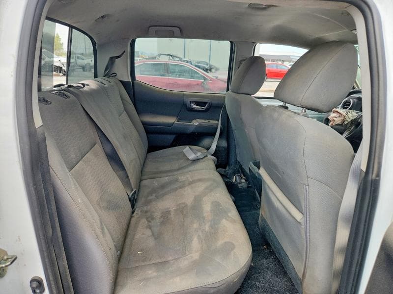 2018 TOYOTA TACOMA SR V6 10