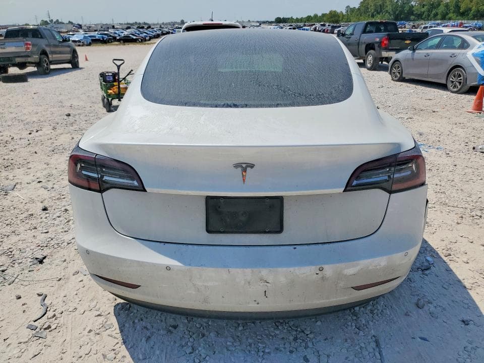 2019 TESLA MODEL 3 6