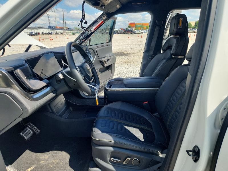 2022 RIVIAN R1S LAUNCH EDITION 7