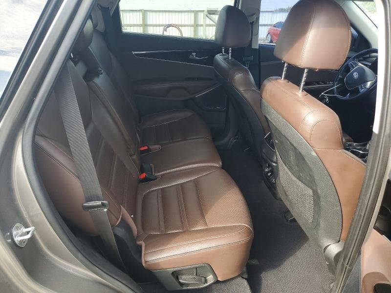 2019 KIA SORENTO SX V6 11