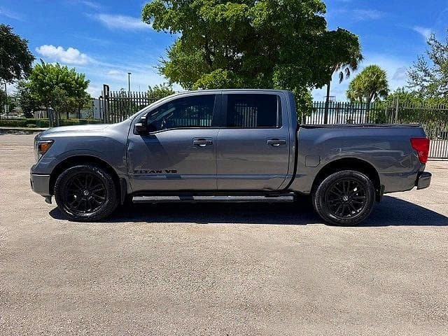 2019 NISSAN TITAN SV 12