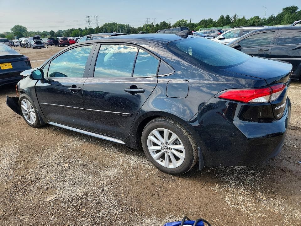 2025 TOYOTA COROLLA LE 2