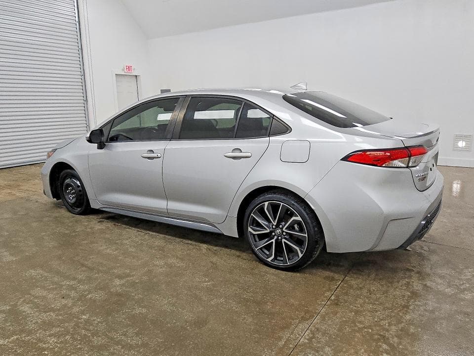 2022 TOYOTA COROLLA SE 2
