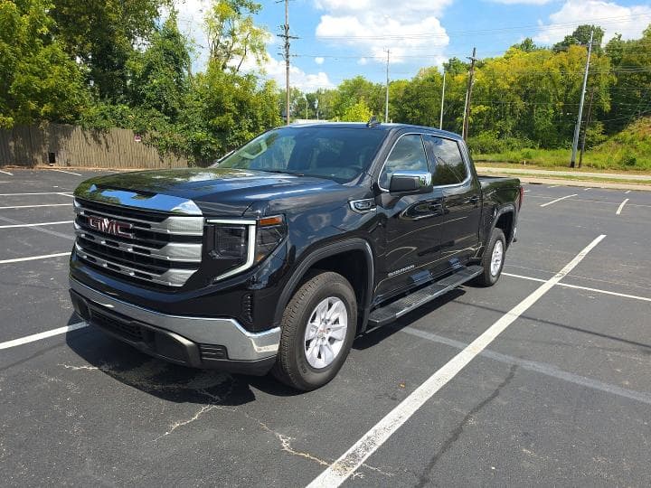2026 GMC SIERRA C1500 SLE 2