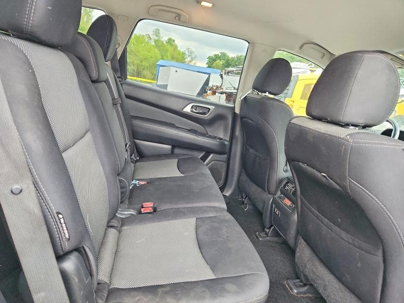 2019 NISSAN PATHFINDER SV 11