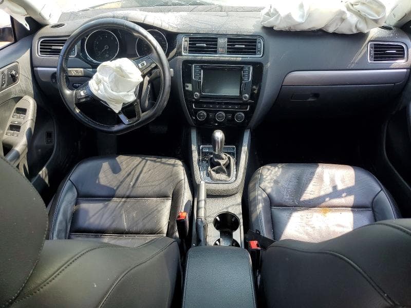 2017 VOLKSWAGEN JETTA SEL 8