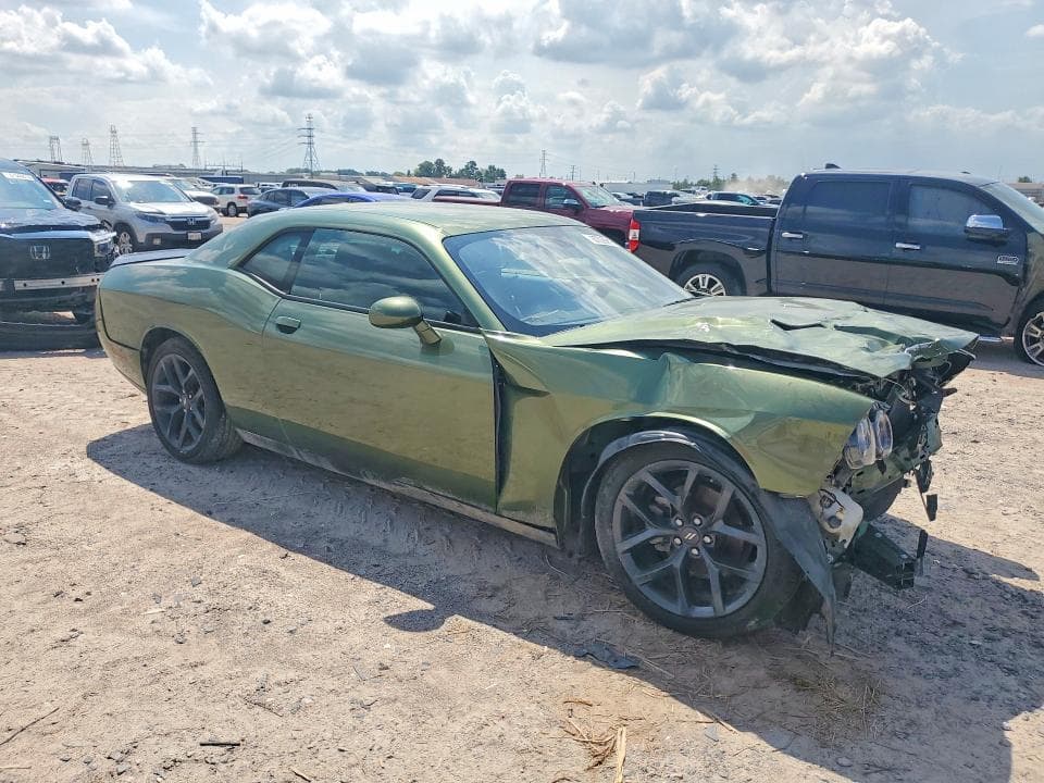 2022 DODGE CHALLENGER SXT 4