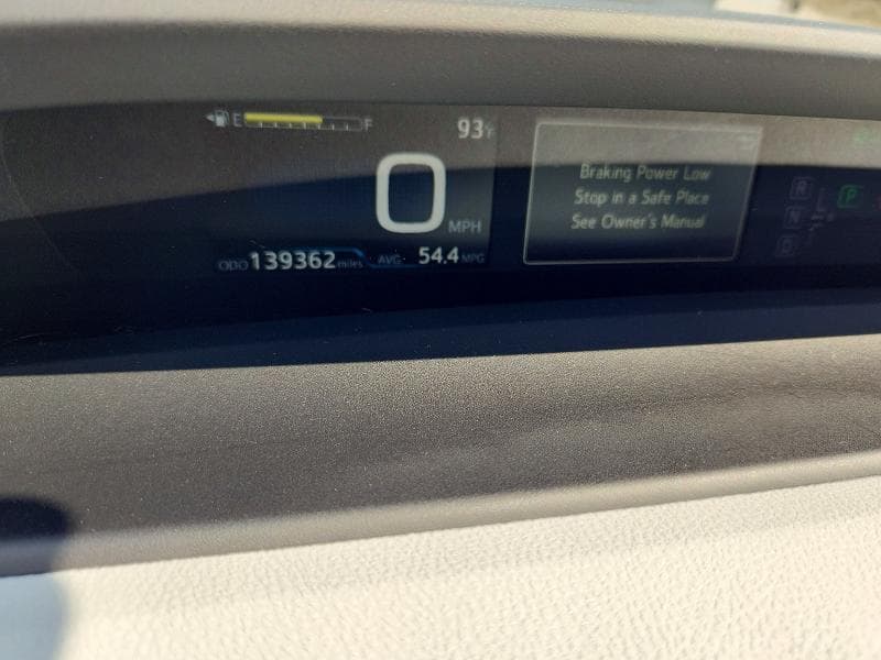 2017 TOYOTA PRIUS FOUR 9