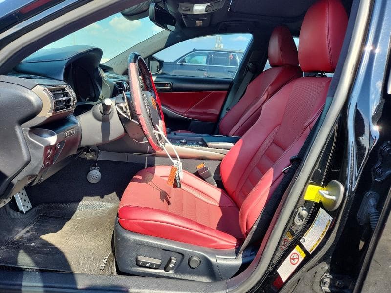 2018 LEXUS IS 300 7