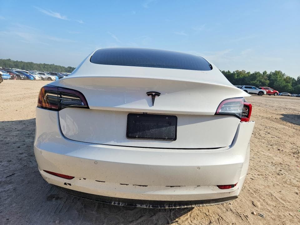2020 TESLA MODEL 3 6