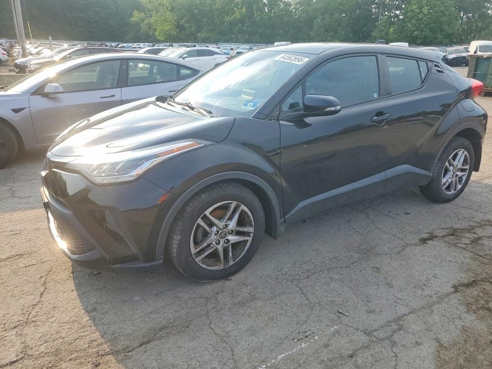 2020 TOYOTA C-HR LE