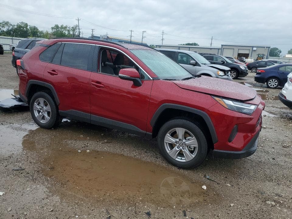 2025 TOYOTA RAV4 XLE 4