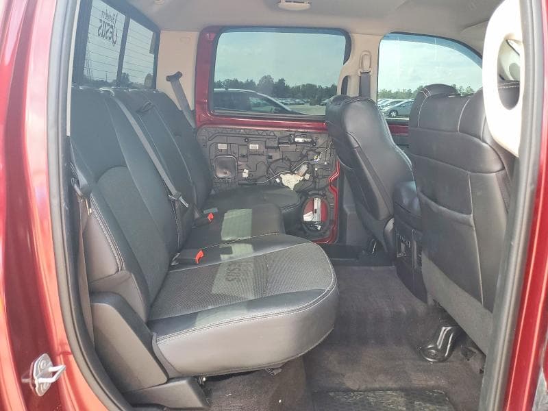 2017 RAM 1500 LARAMIE 10