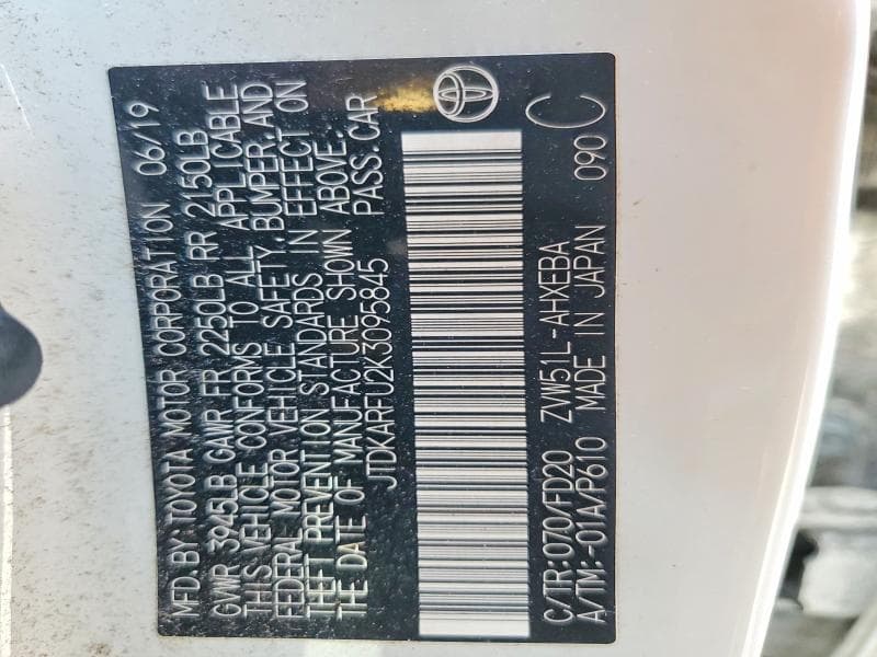 2019 TOYOTA PRIUS LE 12
