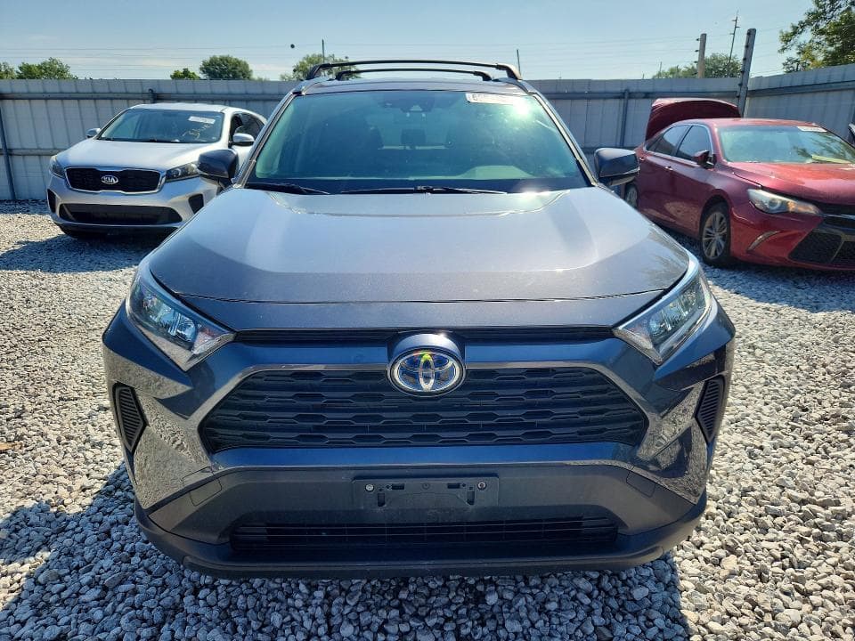 2019 TOYOTA RAV4 LE 5