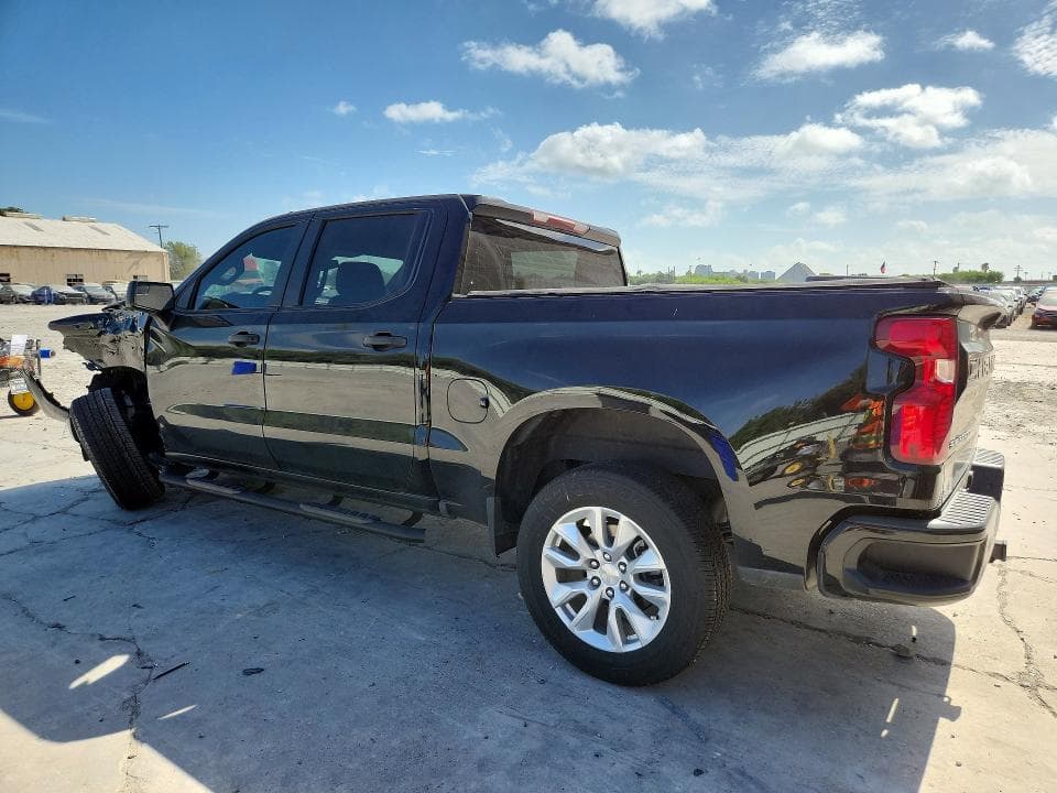 2025 CHEVROLET SILVERADO C1500 CUSTOM 2