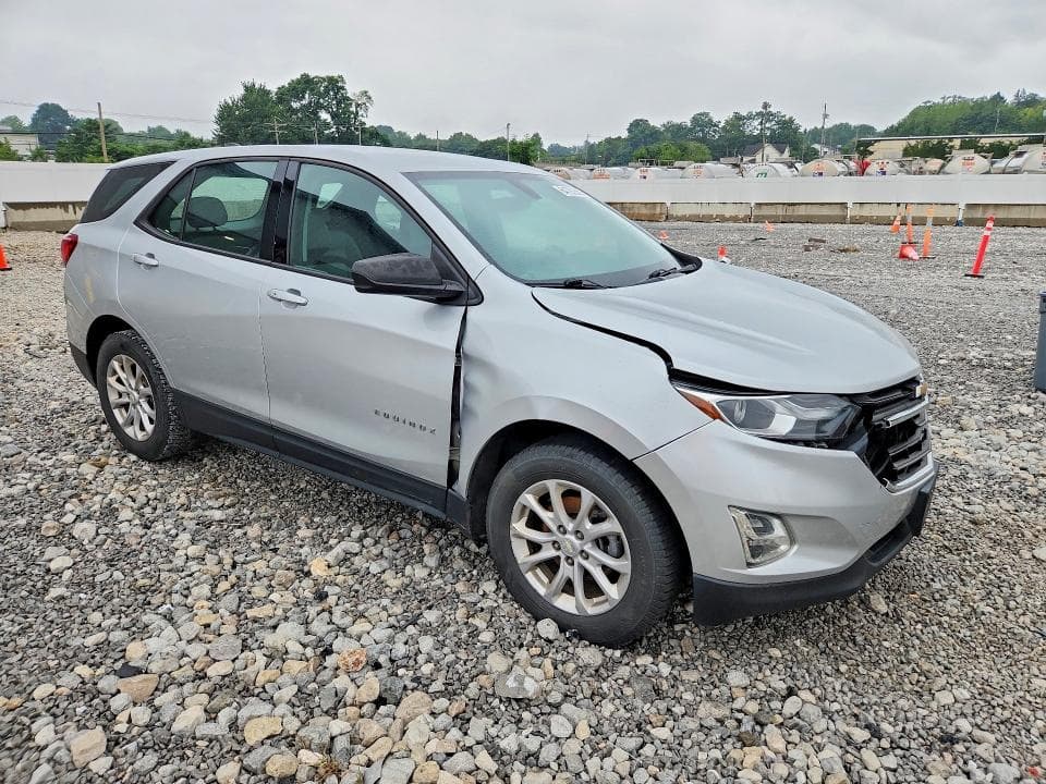 2019 CHEVROLET EQUINOX LS 4