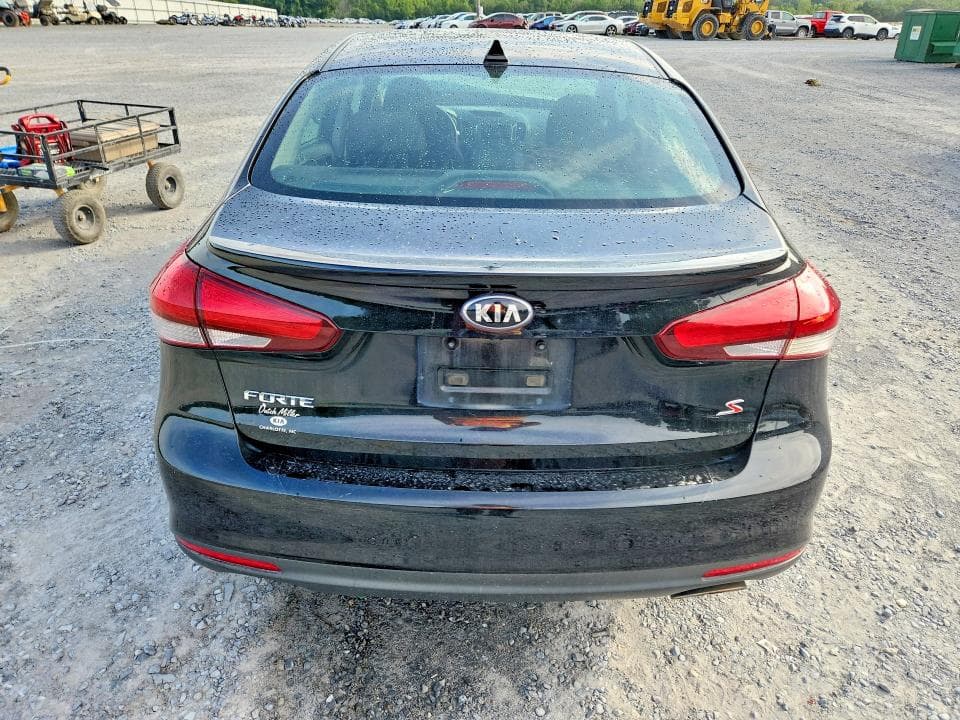 2017 KIA FORTE S 6