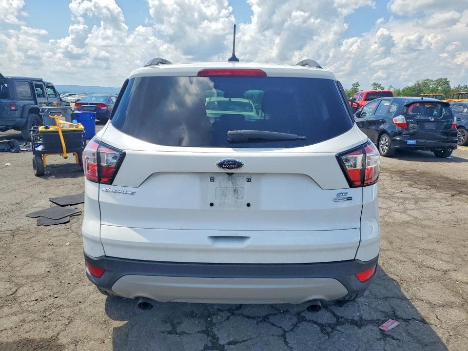 2018 FORD ESCAPE SE 6