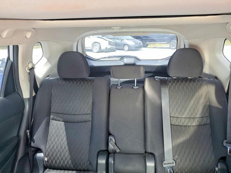 2017 NISSAN ROGUE SV 10