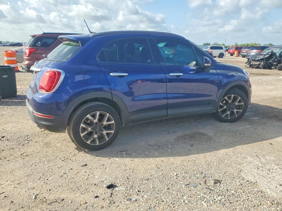 2017 FIAT 500X TREKKING 3