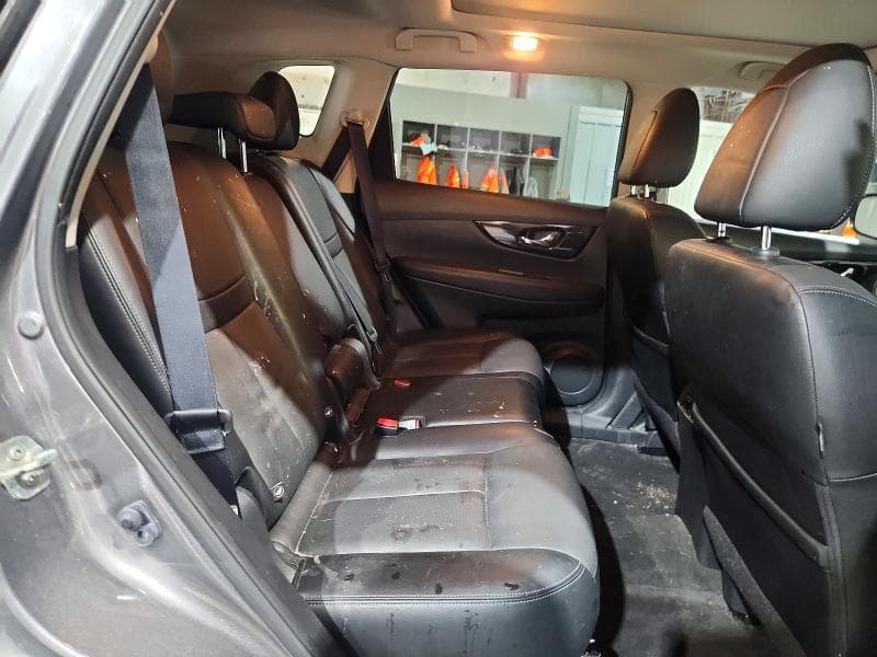 2017 NISSAN ROGUE SL 11