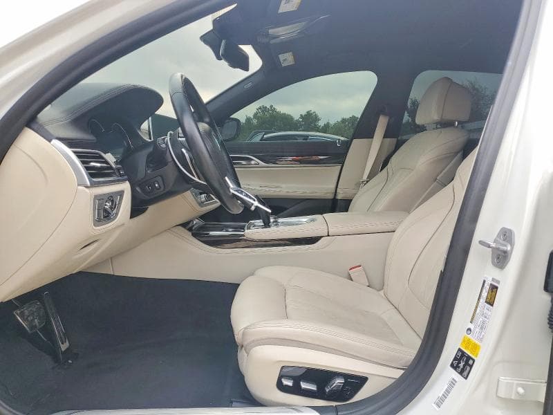 2018 BMW 750 XI 7