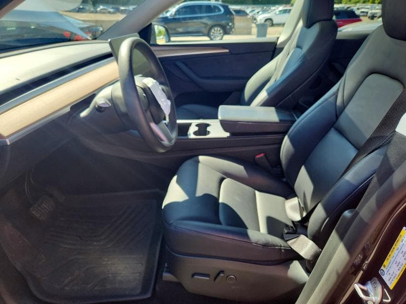 2024 TESLA MODEL Y 7