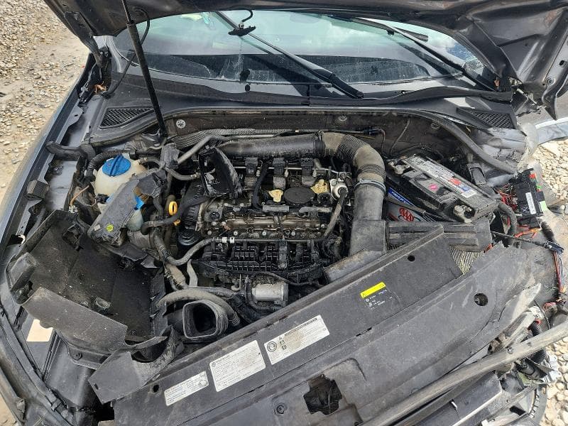 2017 VOLKSWAGEN PASSAT S 11
