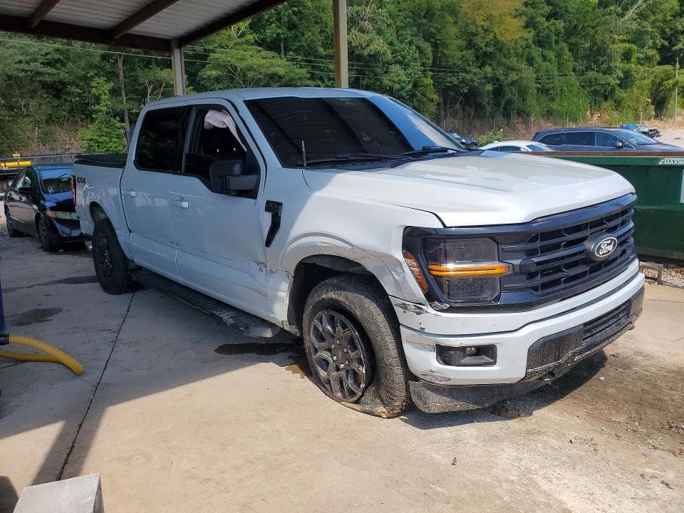 2025 FORD F150 XLT 4