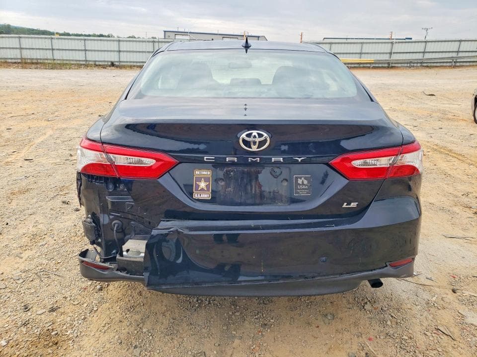 2020 TOYOTA CAMRY LE 6