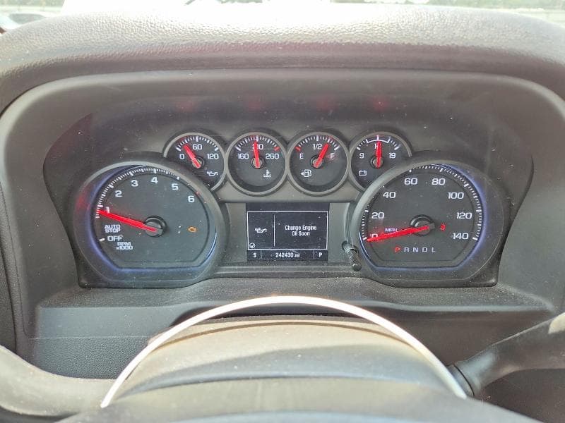 2023 CHEVROLET SILVERADO C1500 9