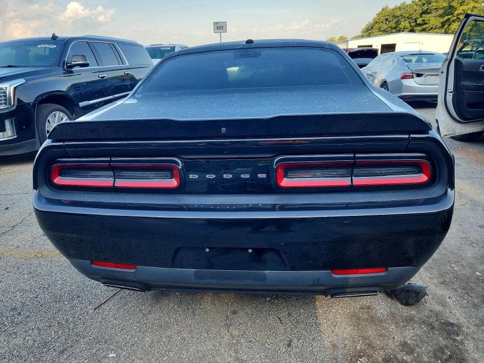 2018 DODGE CHALLENGER SXT 6