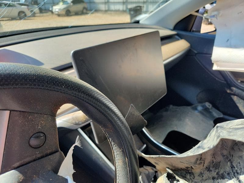 2021 TESLA MODEL Y 9