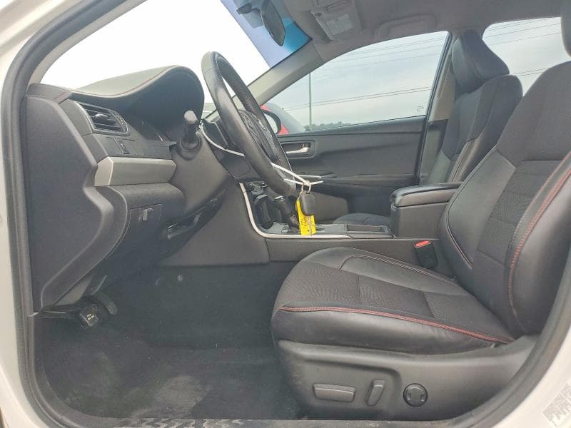 2017 TOYOTA CAMRY SE 7