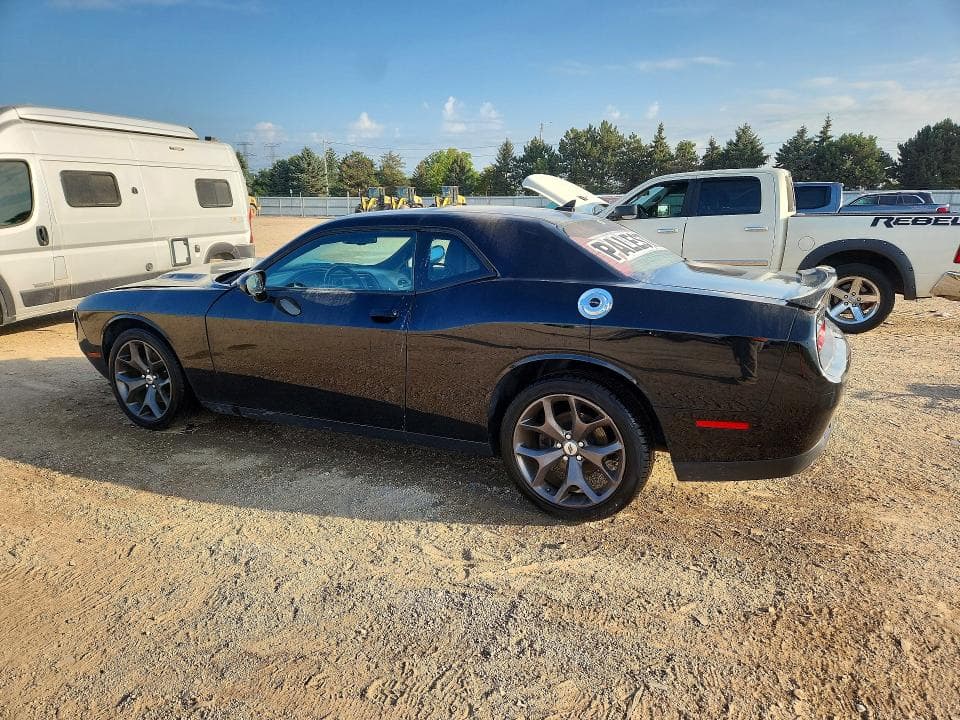 2019 DODGE CHALLENGER SXT 2