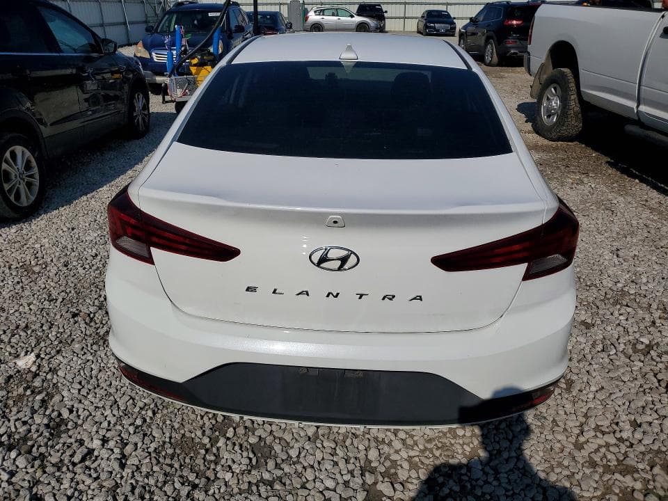 2019 HYUNDAI ELANTRA SEL 6