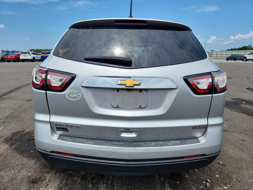 2017 CHEVROLET TRAVERSE LS 6