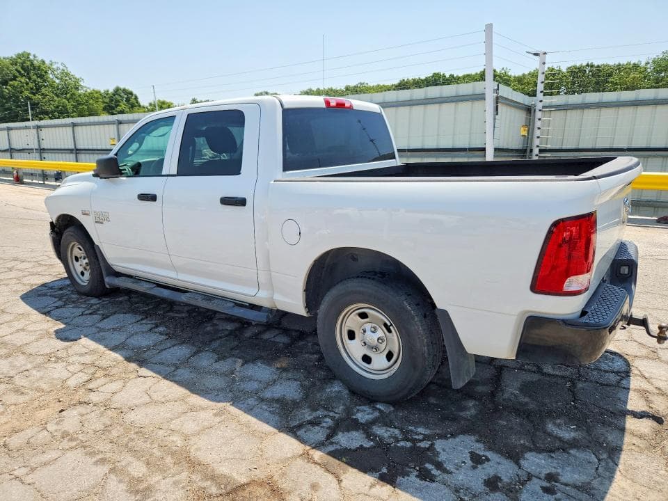 2020 RAM 1500 CLASSIC SSV 2
