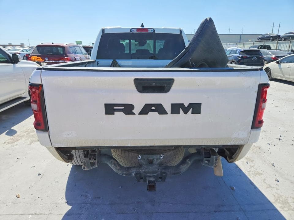 2025 RAM 1500 TRADESMAN 6
