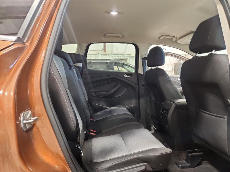 2017 FORD ESCAPE SE 11