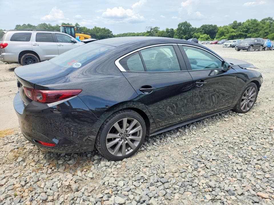 2022 MAZDA 3 SELECT 3
