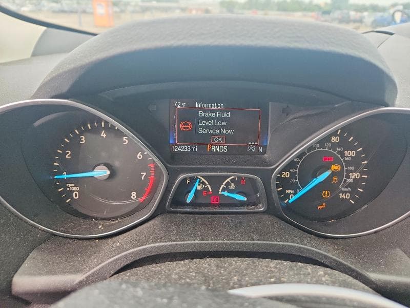 2017 FORD ESCAPE SE 9