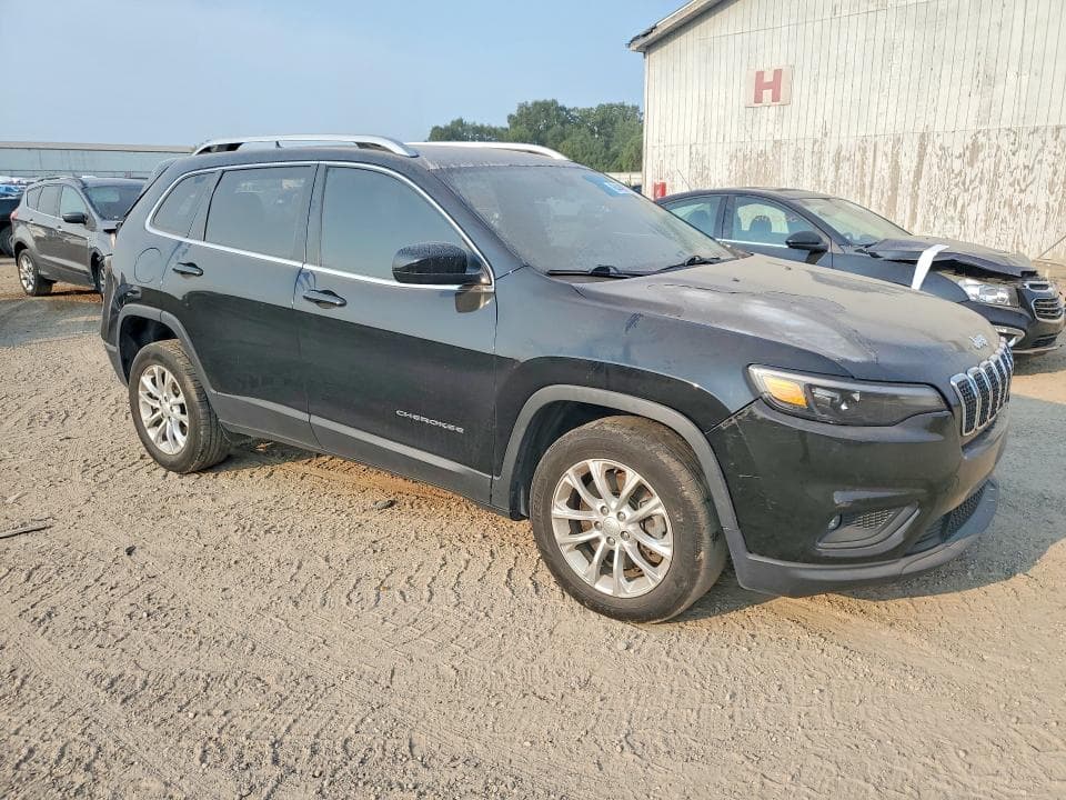 2019 JEEP CHEROKEE LATITUDE 4