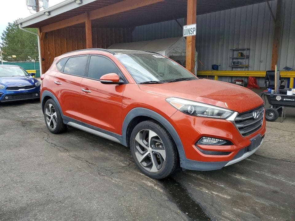 2017 HYUNDAI TUCSON LIMITED 4