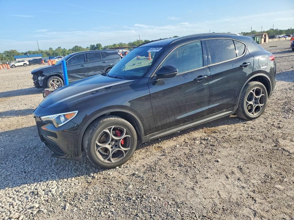 2023 ALFA ROMEO STELVIO SPRINT - 1