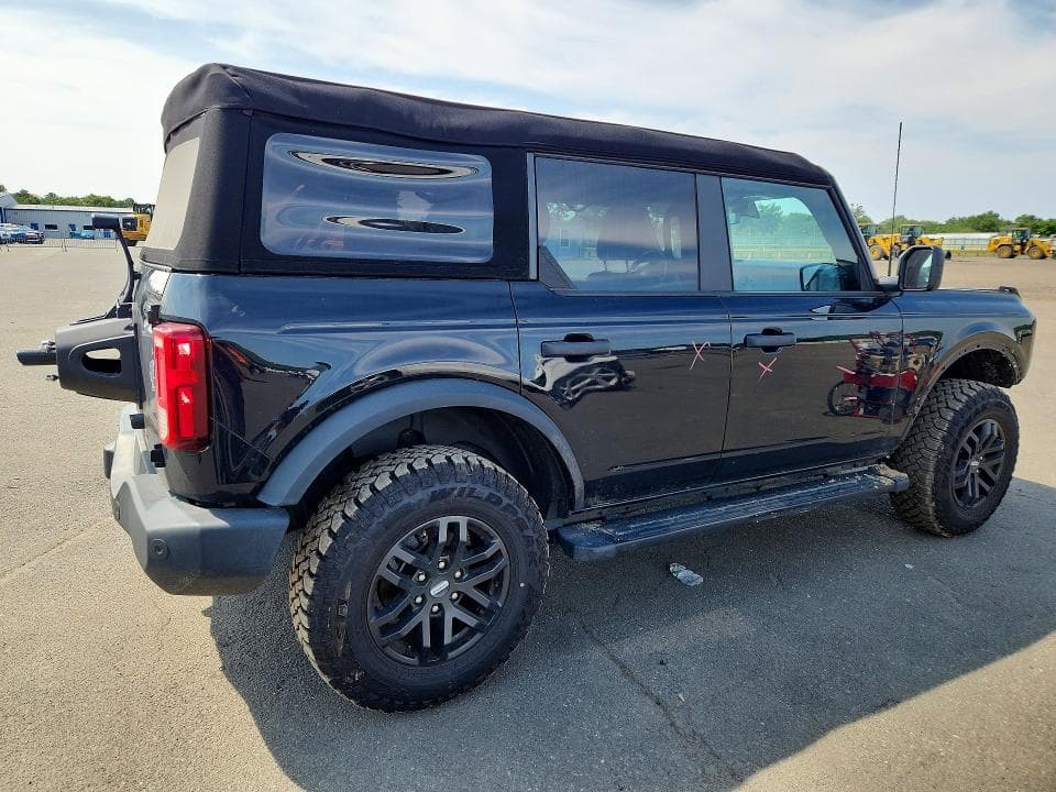 2023 FORD BRONCO BASE 3
