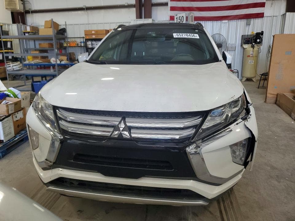 2020 MITSUBISHI ECLIPSE CROSS SE 5