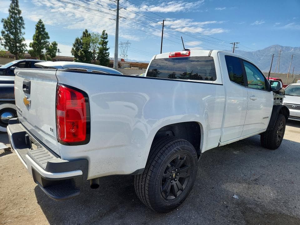 2018 CHEVROLET COLORADO LT 3